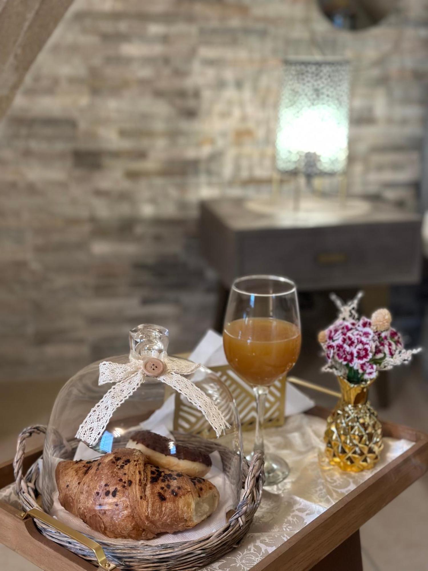 Domus Santi Medici Affittacamere マッサフラ 部屋 写真