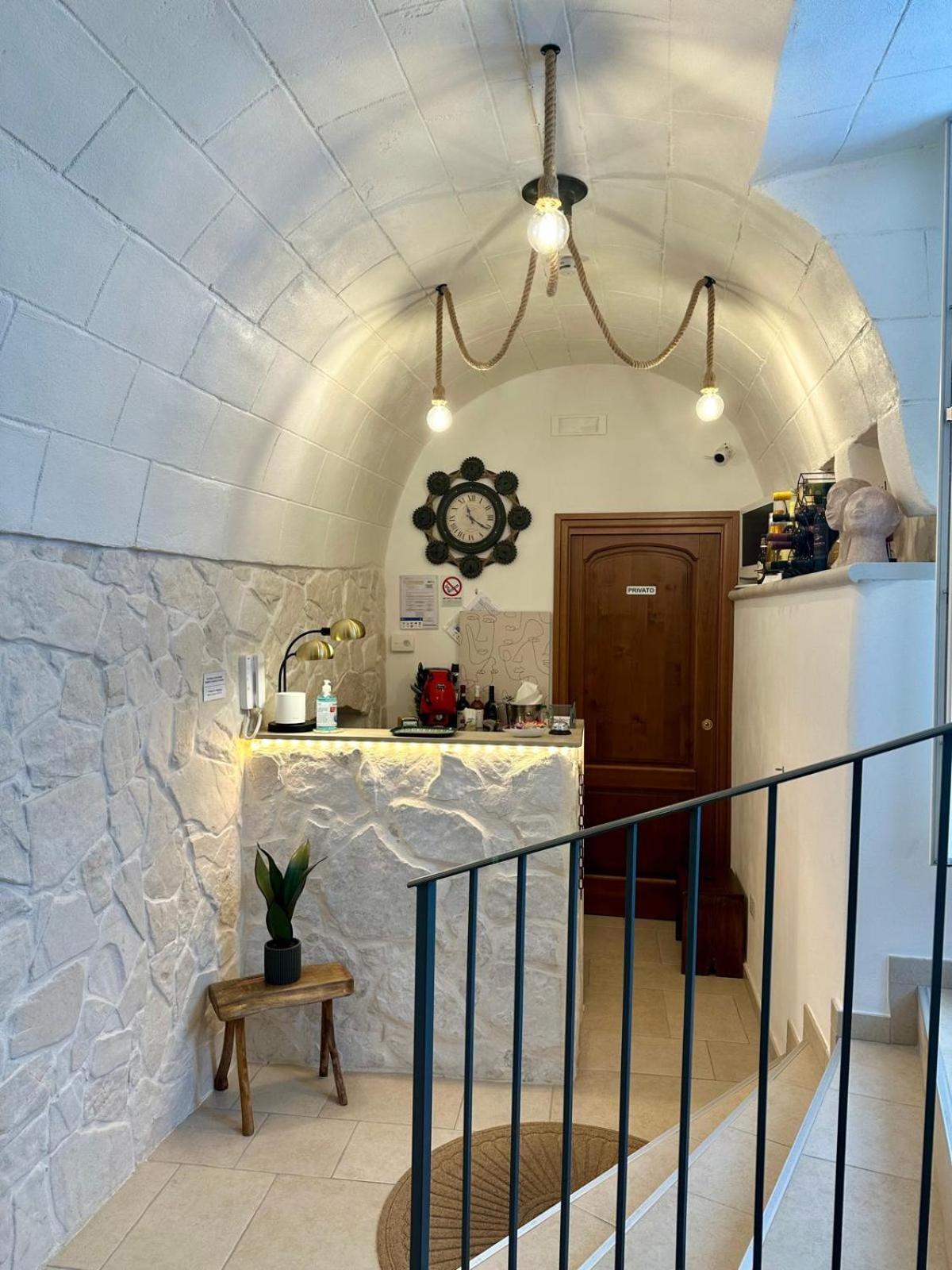 Domus Santi Medici Affittacamere マッサフラ エクステリア 写真